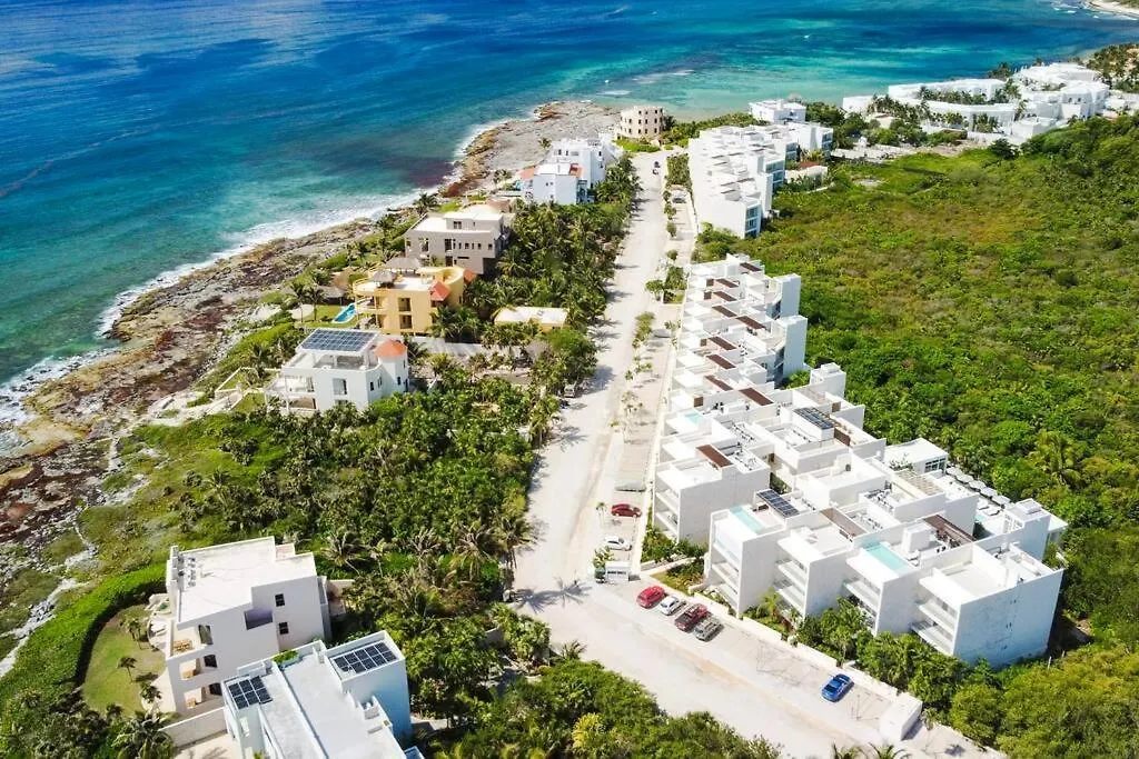 Akumal Skies Private Terrace W Jacuzzi W Sea Views Walk To Beach 0*,  Mexico